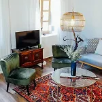 Aussee- Beletage Salzherrenhof- Kueche, Wlan, Netflix * באד אאוסי