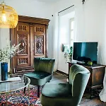 Aussee- Beletage Salzherrenhof- Kueche, Wlan, Netflix דירה *