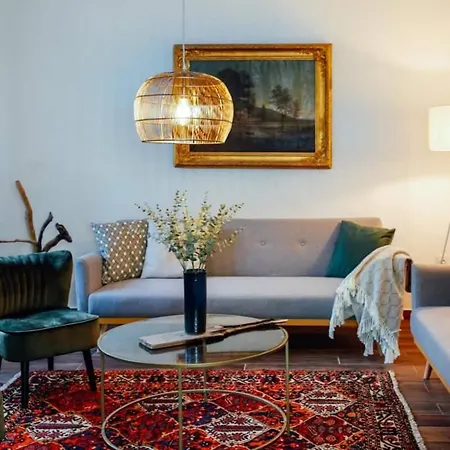 Апартаменты Aussee- Beletage Salzherrenhof- Kueche, Wlan, Netflix *