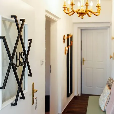 Appartement Aussee- Beletage Salzherrenhof- Kueche, Wlan, Netflix Bad Aussee