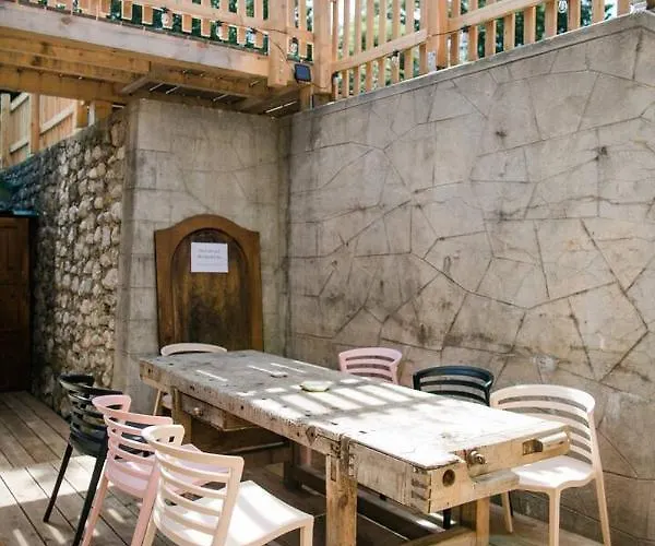 Apartman Aussee- Beletage Salzherrenhof- Kueche, Wlan, Netflix Bad Aussee