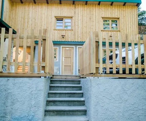 Aussee- Beletage Salzherrenhof- Kueche, Wlan, Netflix Apartman