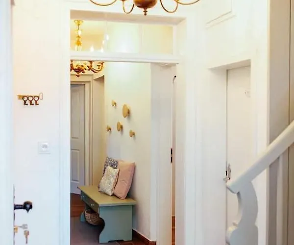 Aussee- Beletage Salzherrenhof- Kueche, Wlan, Netflix Apartman *