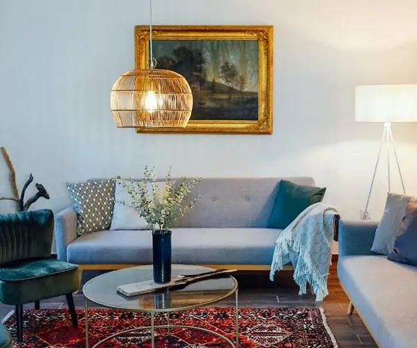 Aussee- Beletage Salzherrenhof- Kueche, Wlan, Netflix バート・アウスゼー